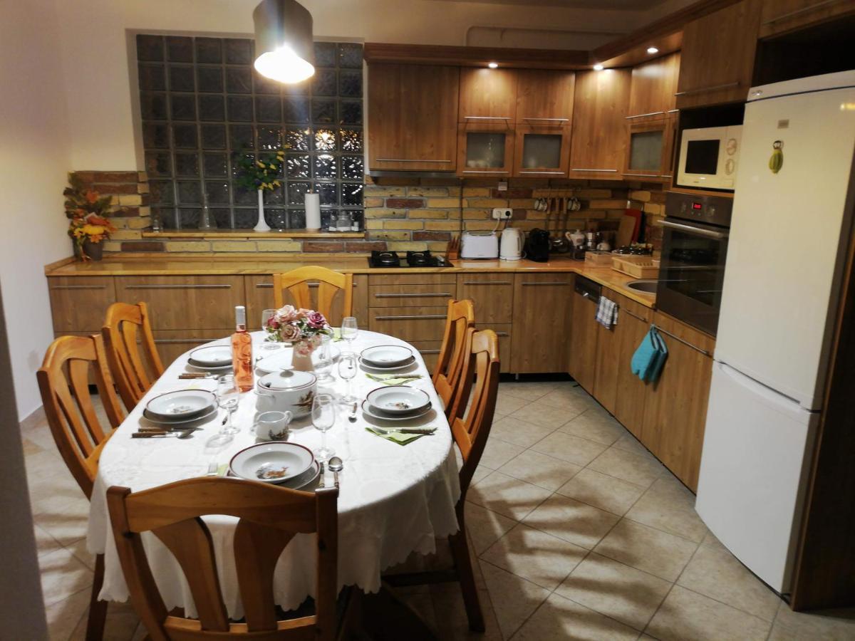 Agica Vendeghaz Villa Andornaktalya Luaran gambar
