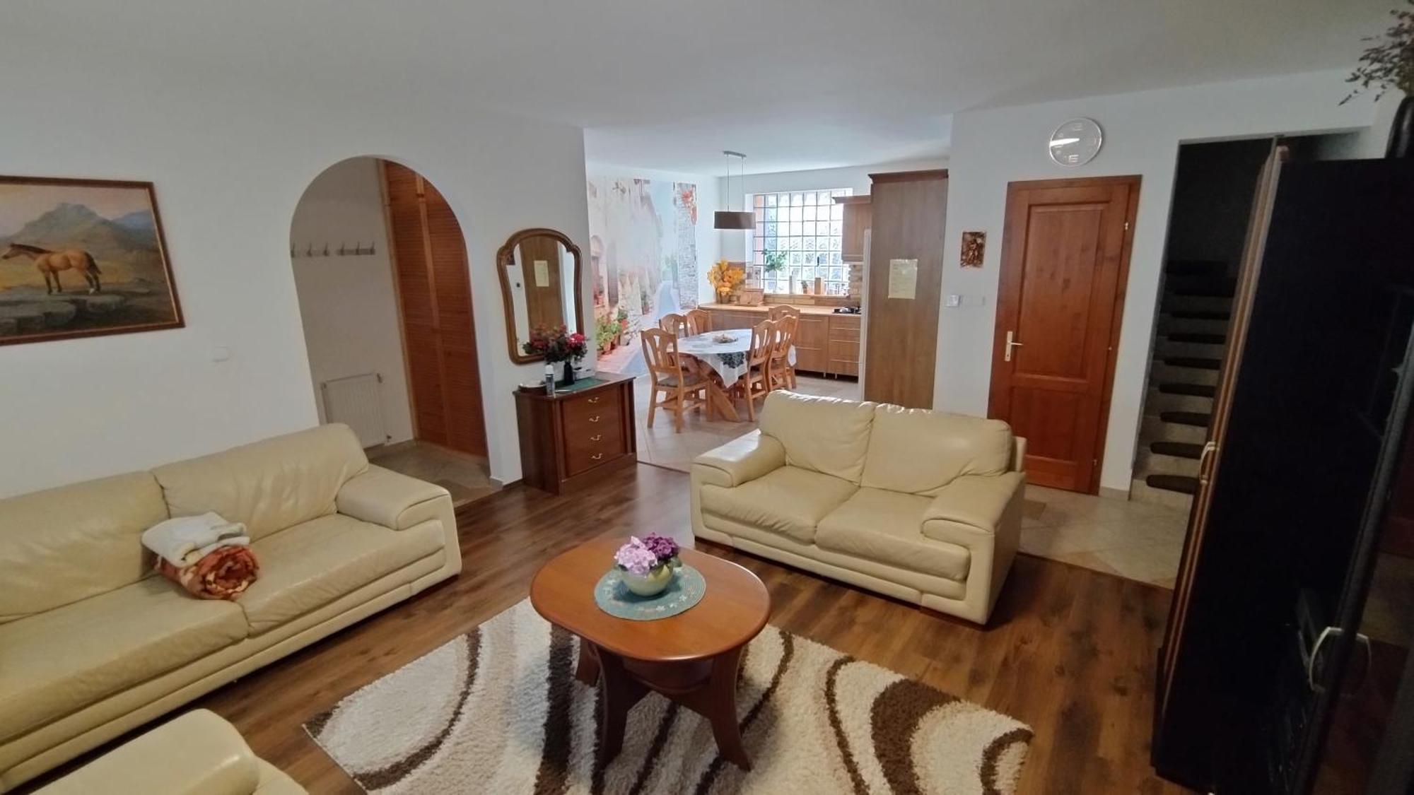 Agica Vendeghaz Villa Andornaktalya Luaran gambar